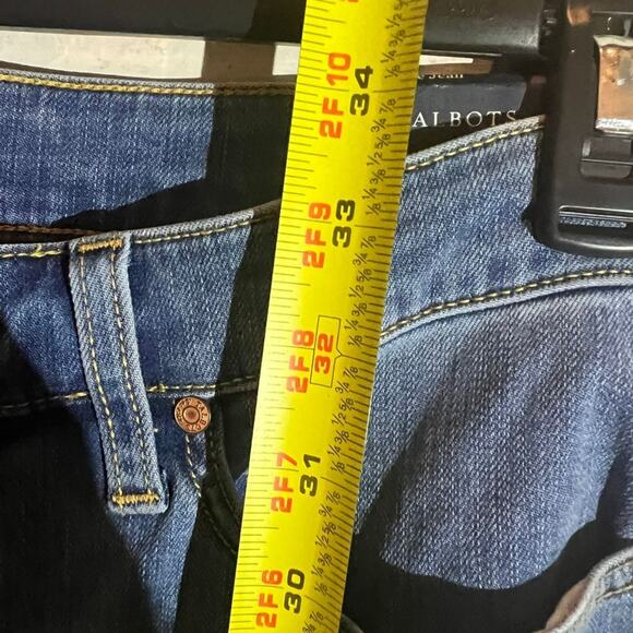 Talbots Crop Flare Jeans Womens Size 8 Blue High Rise Denim Strecht NEW - Picture 8 of 8